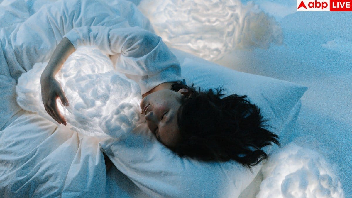 Weird dreams during fever: बीमार होने पर क्यों आते हैं डरावने सपने, इसके पीछे क्या होता है साइंस?