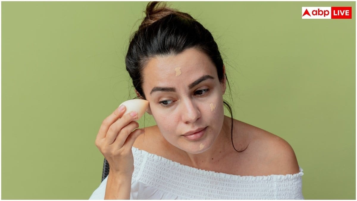 चेहरे पर तेजी से बढ़ रहे बिंदी जैसे काले दाग, शरीर में हो सकती है ये परेशानी